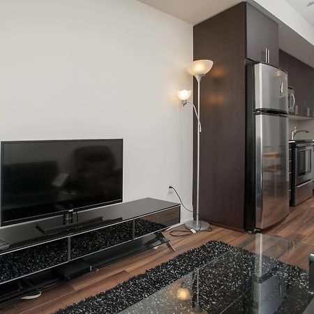 Life Suites Luxury Downtown Condos Toronto Exteriér fotografie