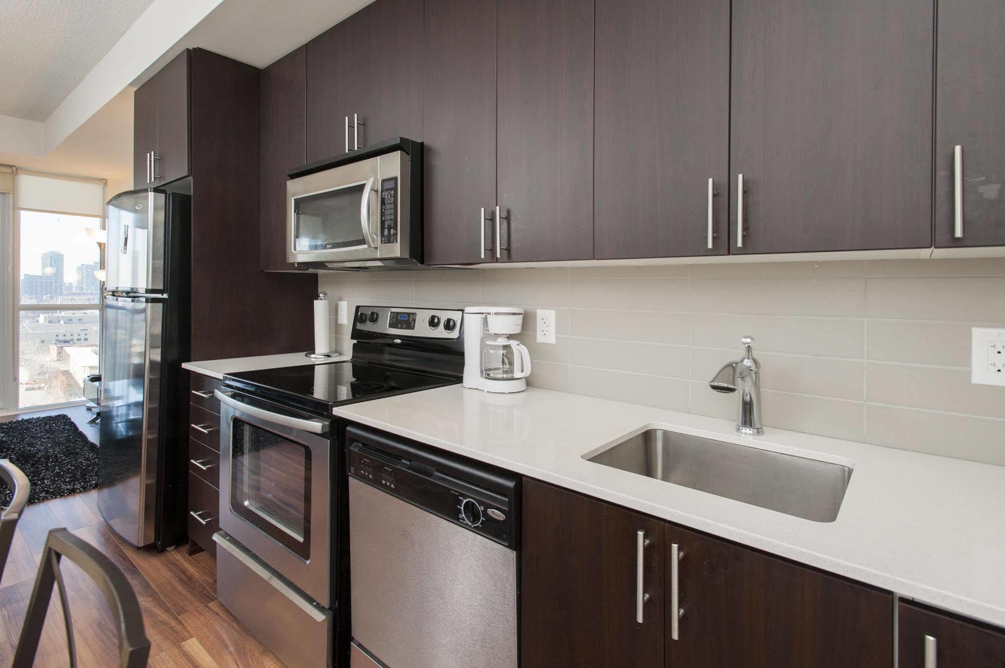 Life Suites Luxury Downtown Condos Toronto Exteriér fotografie